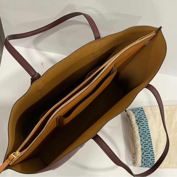 Tory Burch Burgundy Tote Bag - Picture 4 of 14